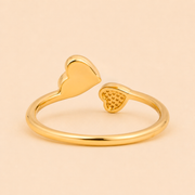 Anillo Améline Dorado Hadorelle look editorial