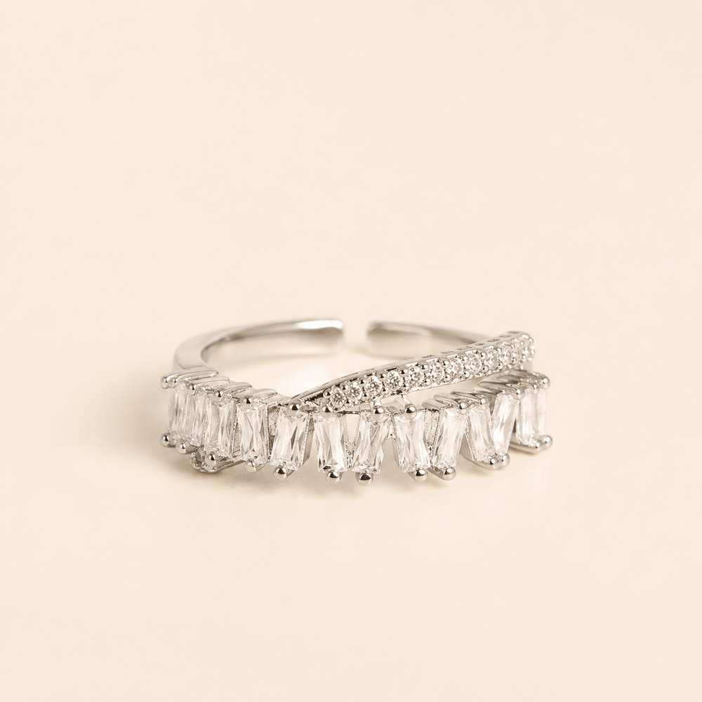 Anillo Calia Plateado con Zirconias