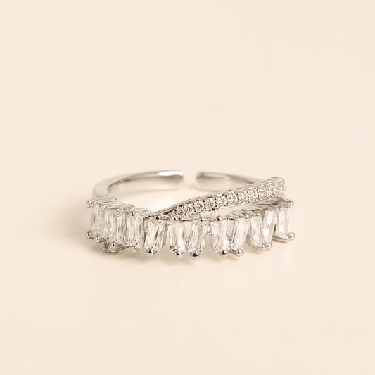 Anillo Calia Plateado con Zirconias Hadorelle en chapa de oro