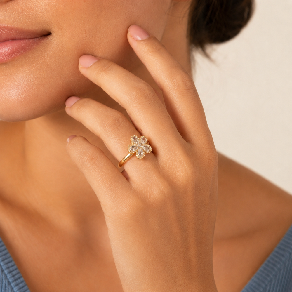 Anillo Flor Rosalie Dorado