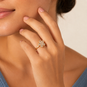 Anillo Flor Rosalie Dorado