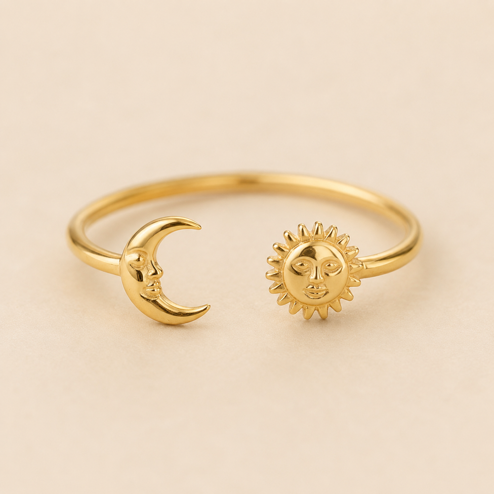 Anillo Nyra Sol y Luna Dorado