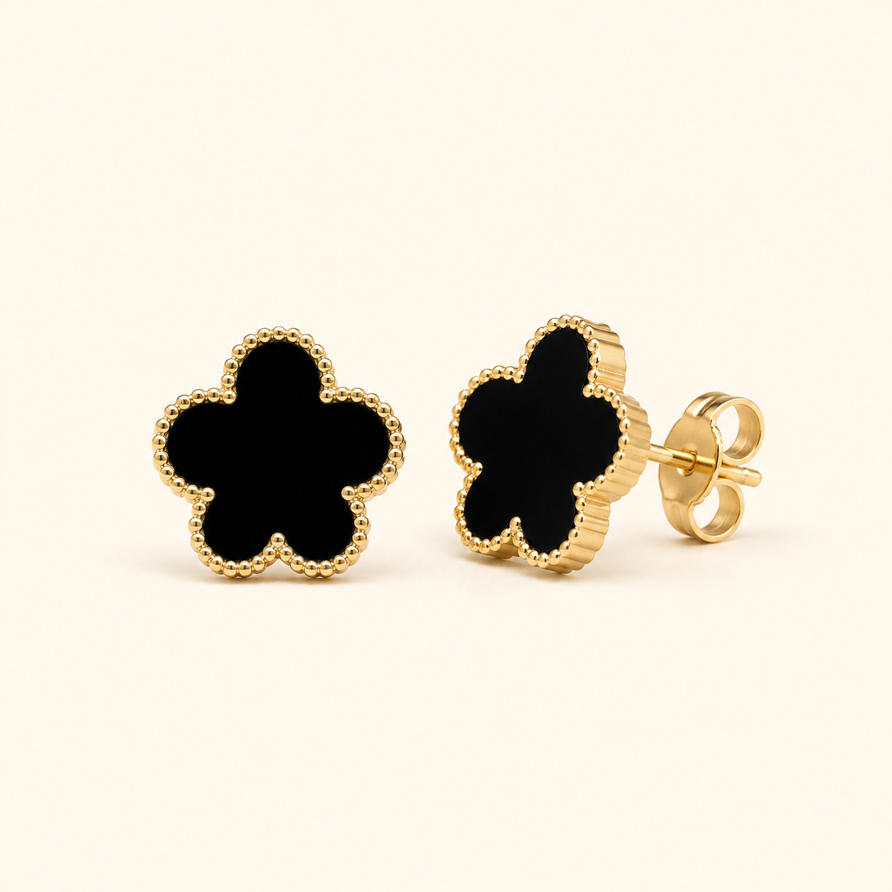 Aretes Alina Trébol Negro Hadorelle en acero inoxidable