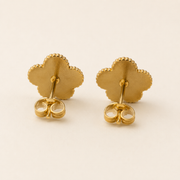 Aretes Alina Trébol Negro Hadorelle look editorial