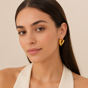 Aretes Amour Dorados Hadorelle vista de escala