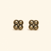 Aretes Flor Aveline Dorados