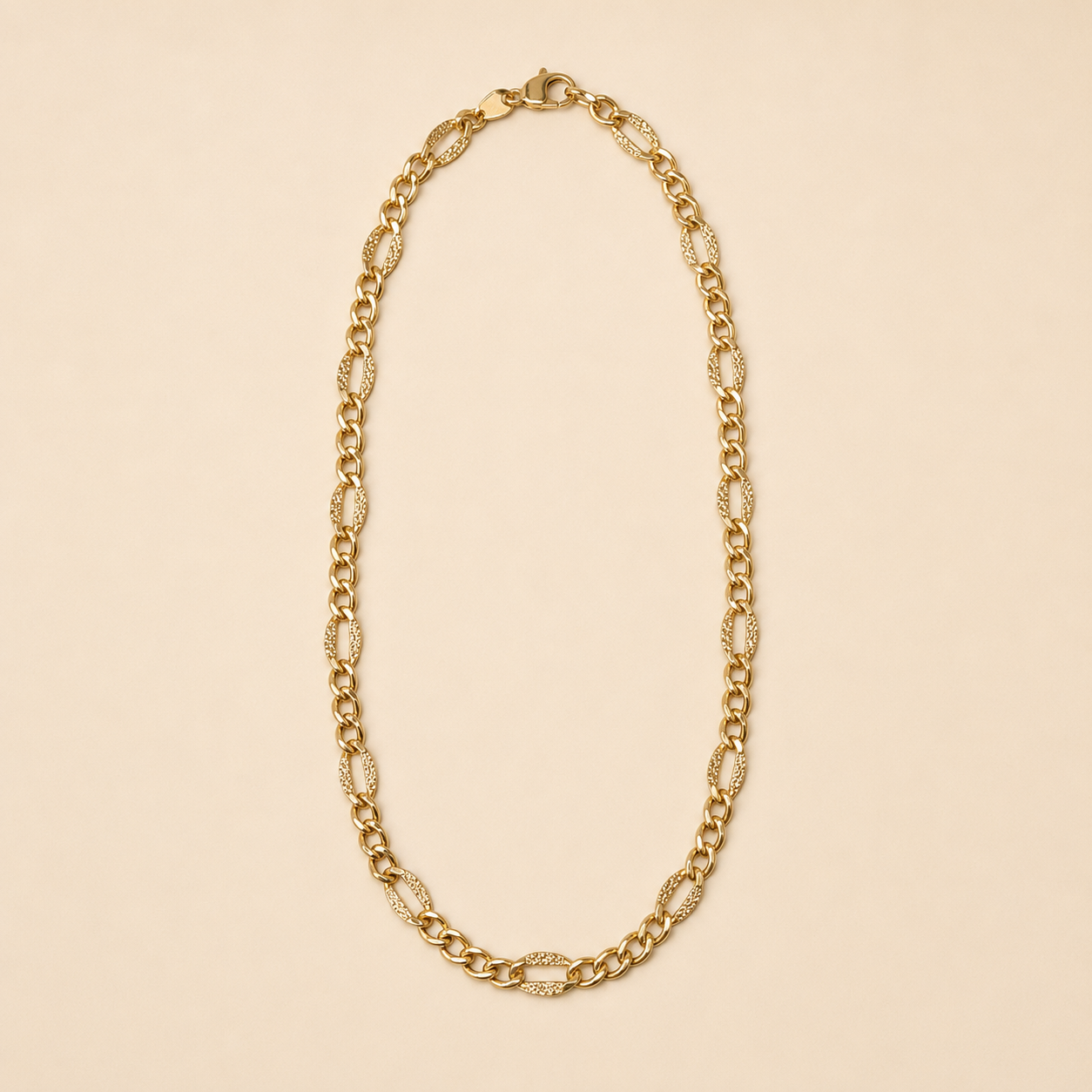 Collar Lioré Fígaro Texturizado Chapa de Oro 18K