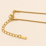 Collar Maelia Enlace Hadorelle look editorial