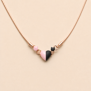 Collar Velisse Corazón Magnético Rosado