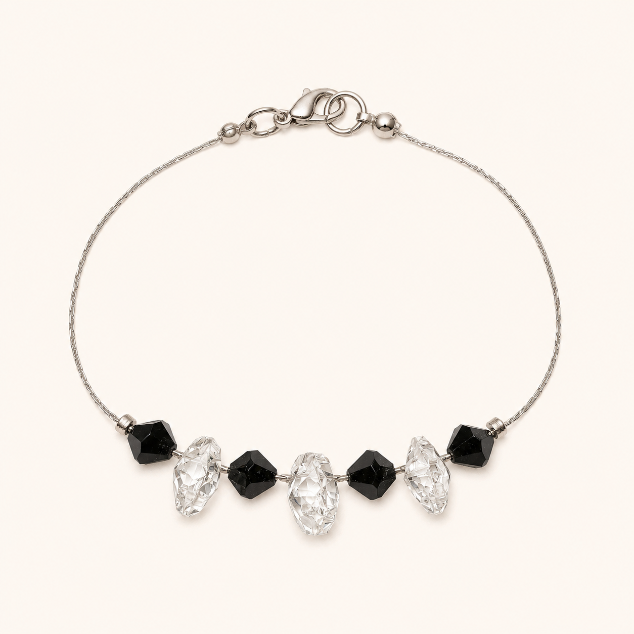 Pulsera Nerisse Cristales Negro y Transparente Plata .925