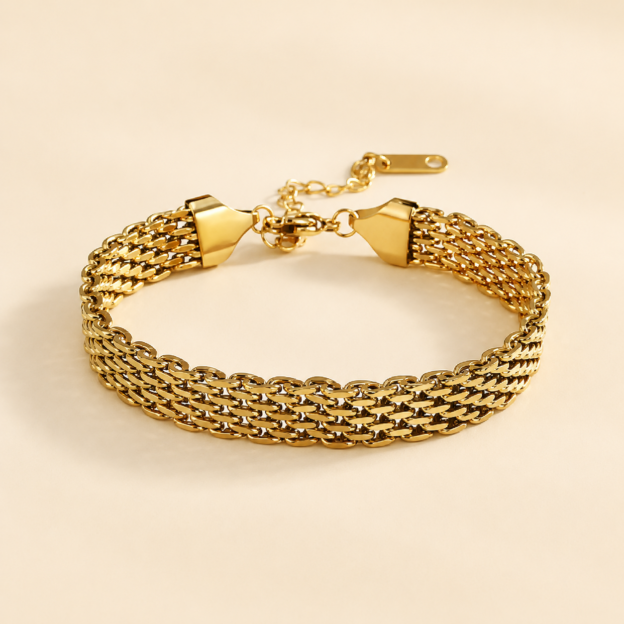 Pulsera Sorela Tejida Dorada